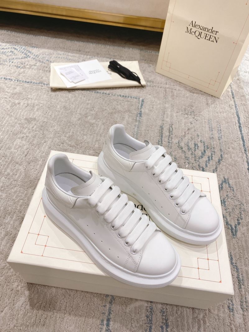 Alexander Mcqueen Low Shoes